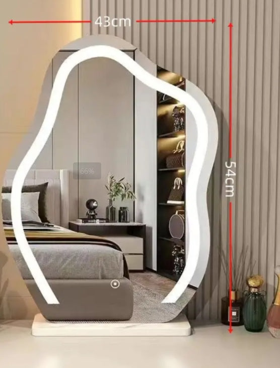 Large Makeup Mirror Cloud Shape